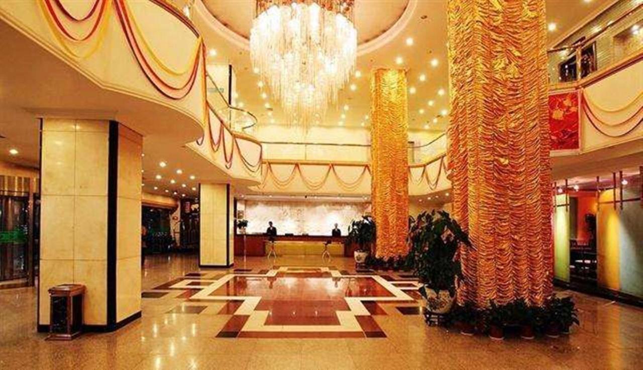 Peony Hotel Luoyang Лоян Екстер'єр фото